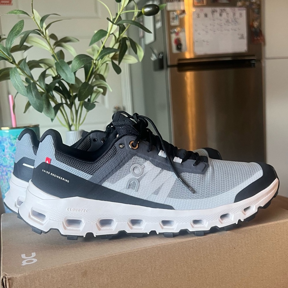 On Running Men's Black and White Athletic Shoes